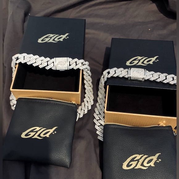 His and hers white gold Cuban link chokers - Picture 1 of 4